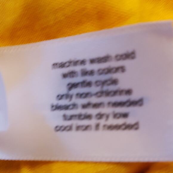 Lane Bryant's 18/20 yellow cold shoulder blouse - Picture 6 of 6